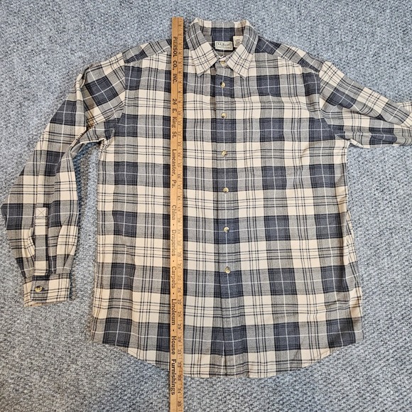 LL Bean Men's Traditonal Fit Green Biege Plaid‎ Shirt Sz Medium Dress - Picture 7 of 9
